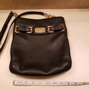 Michael kors cross body
